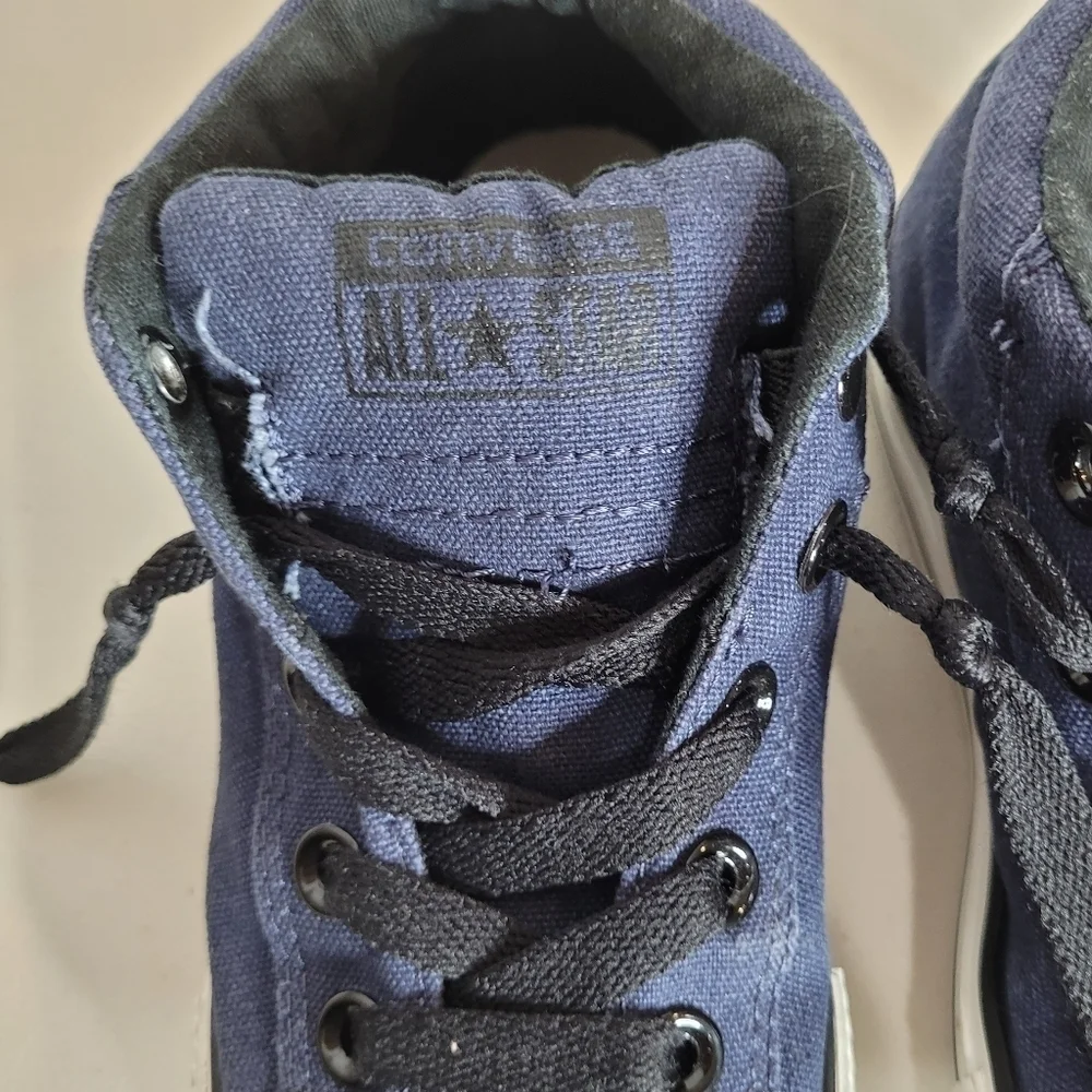 Converse Kids Chuck Taylor All Star Sneaker - Size 1
